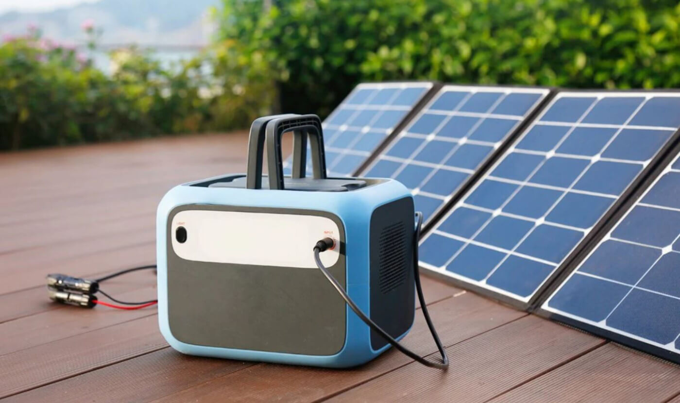 What are solar powered home generators?