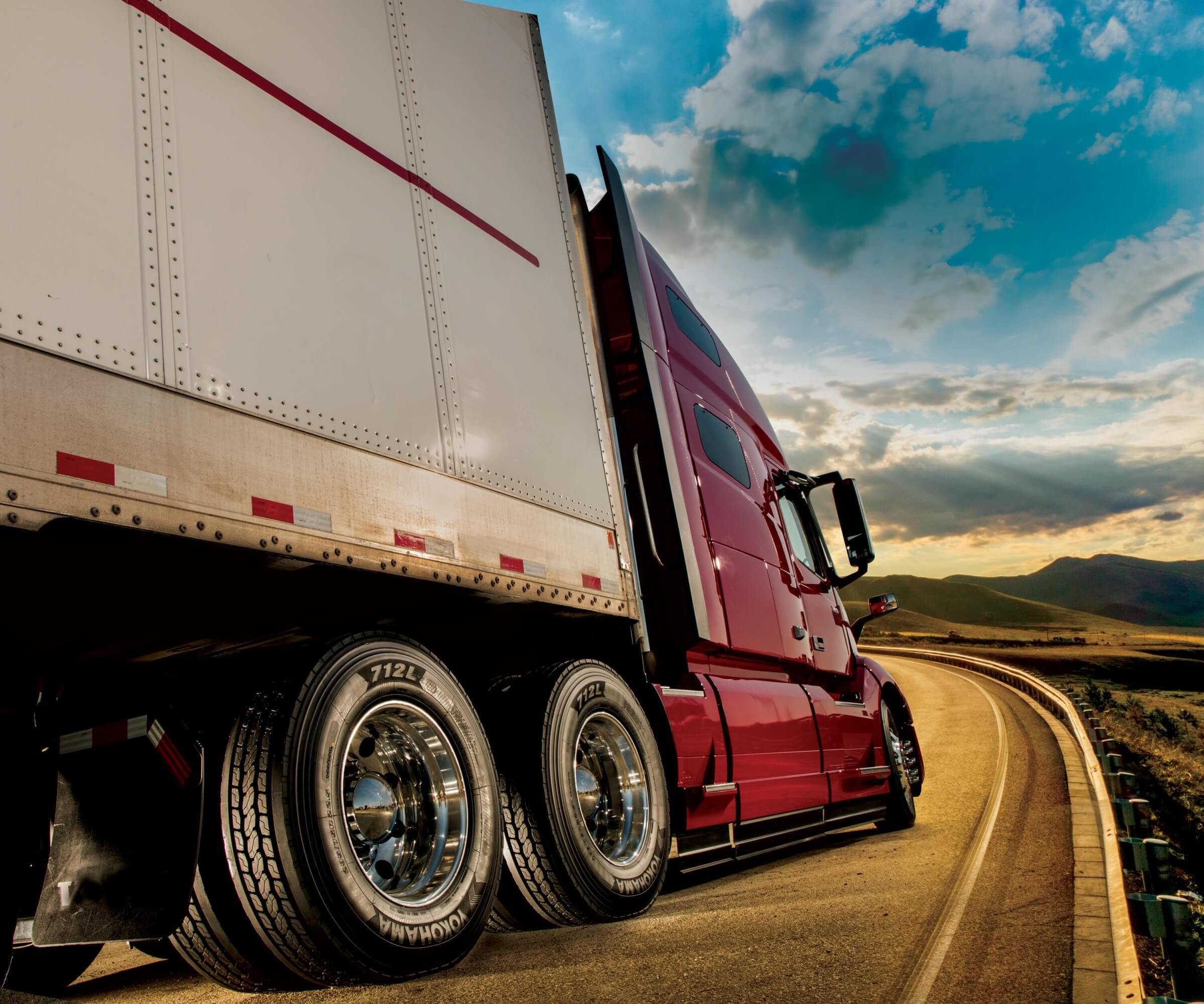 Un pneu d’hiver pour camion, le Yokohama 712L