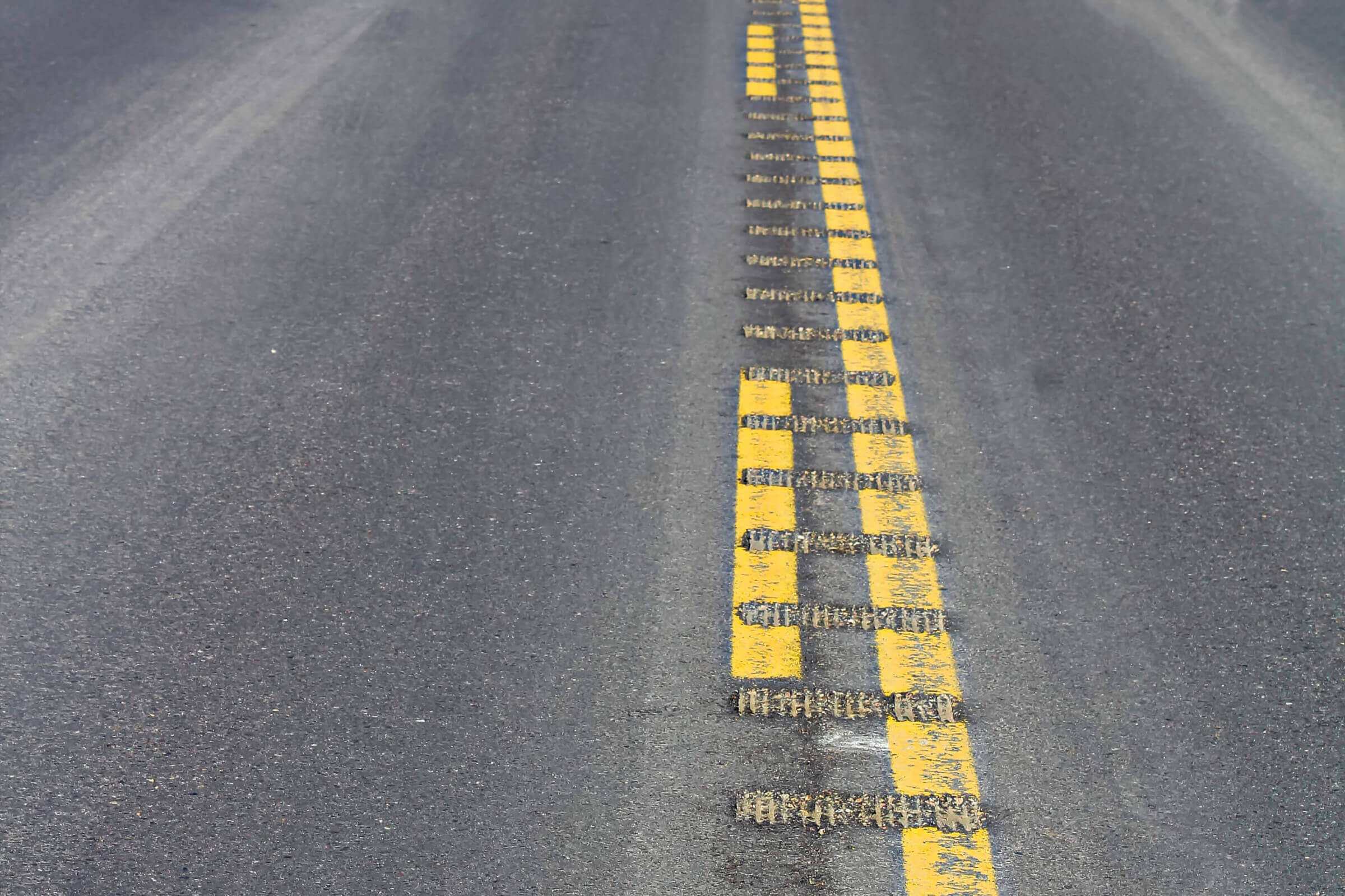 Bandes rugueuses : pour votre sécurité et votre plaisir