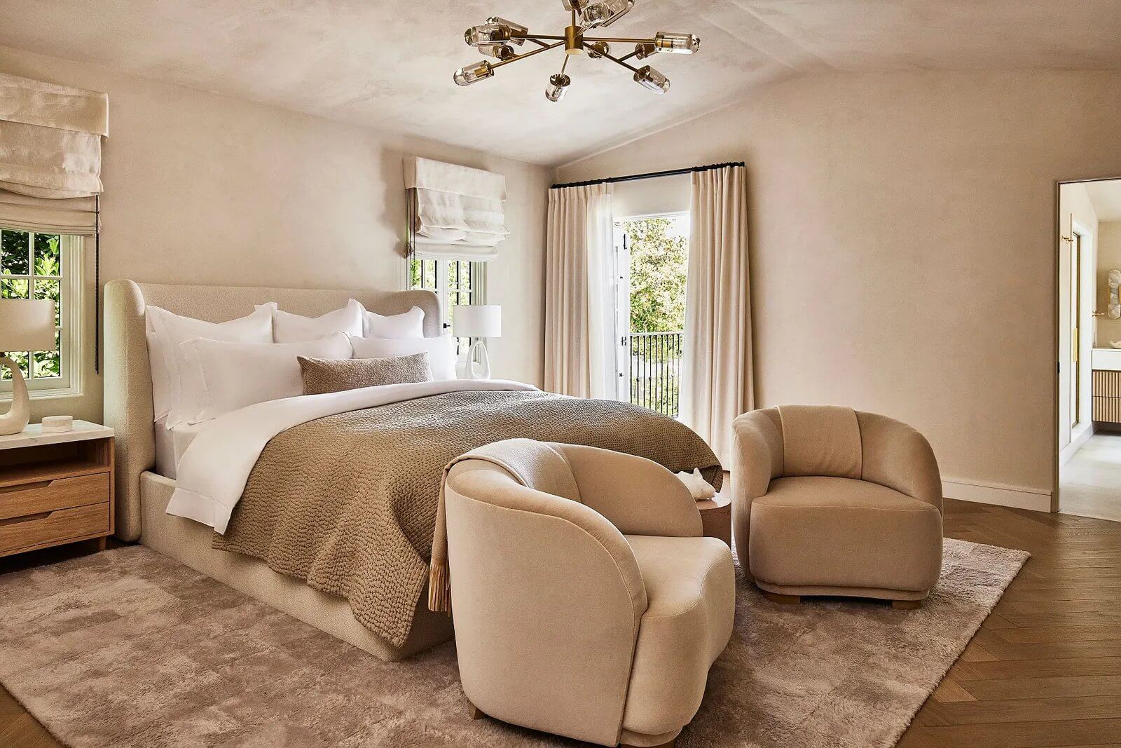 Warm Minimalism Bedroom