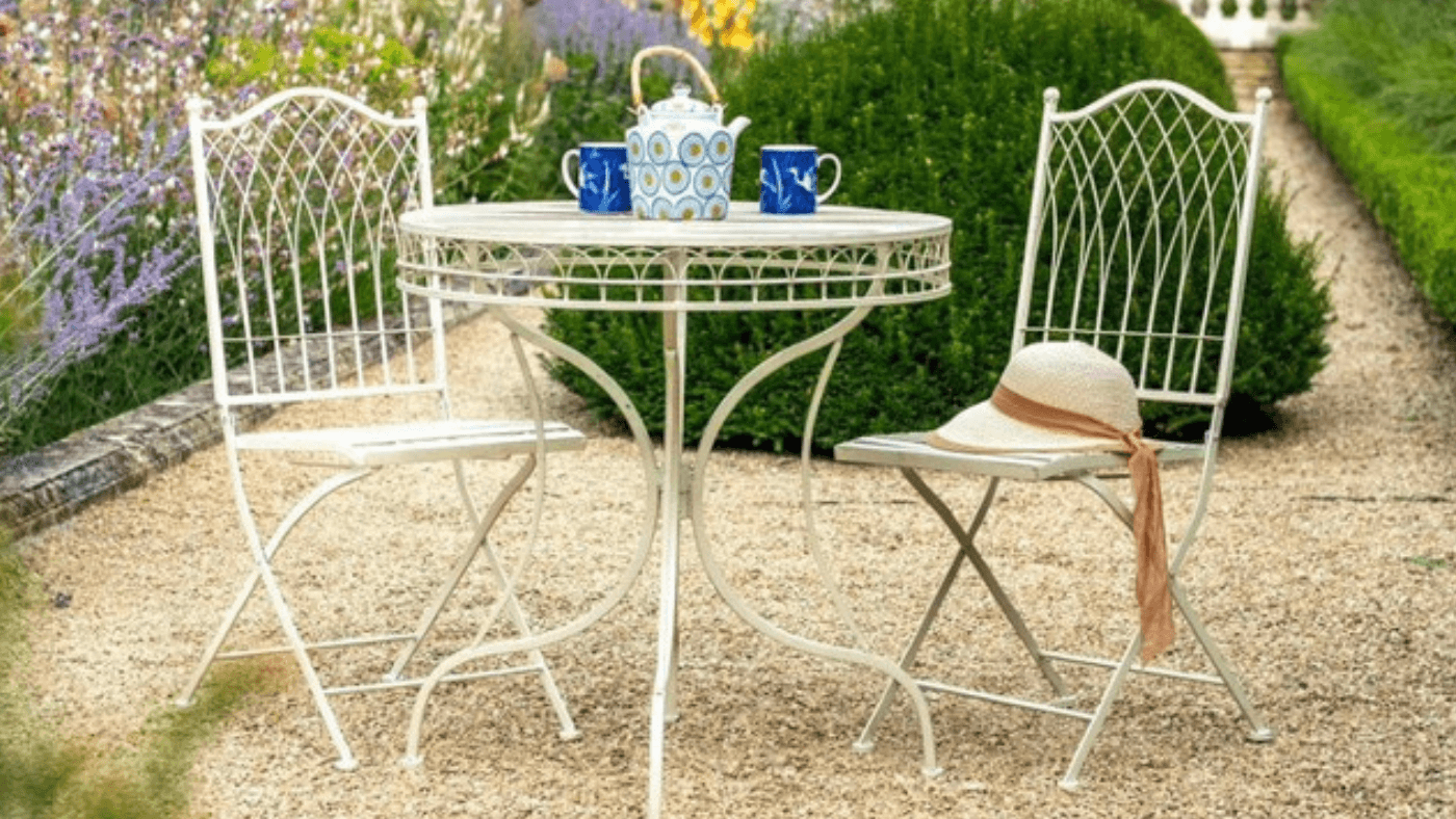 The Best Garden Furniture for Smaller Gardens