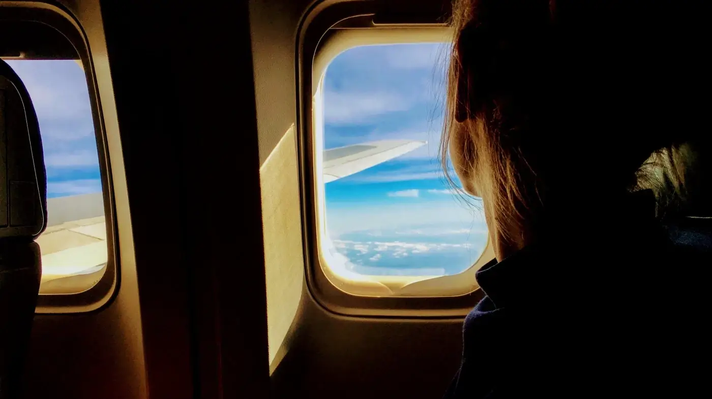 Using CBD Products For Flight Anxiety: 4 Tips