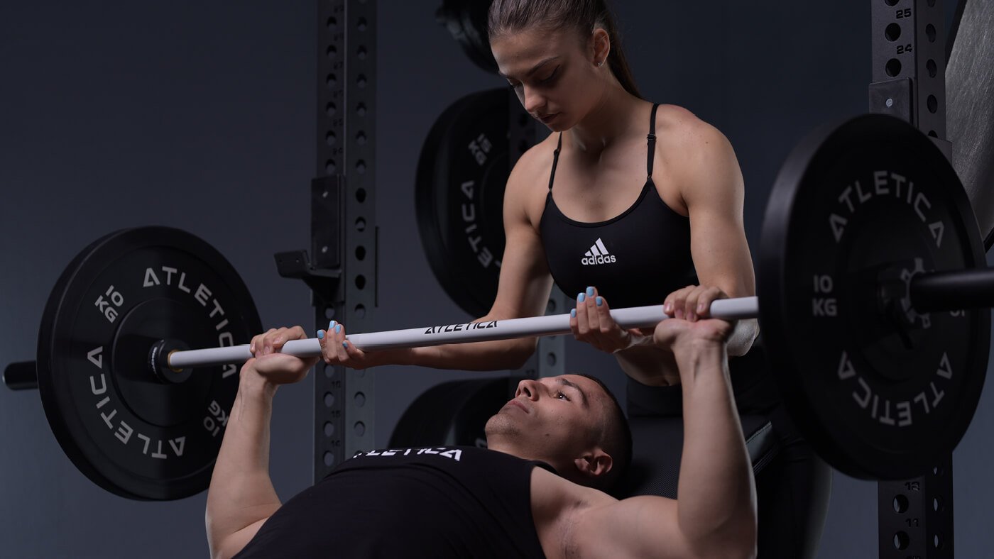 Bench Press: Dein Guide für maximale Kraft und Definition | ATLETICA