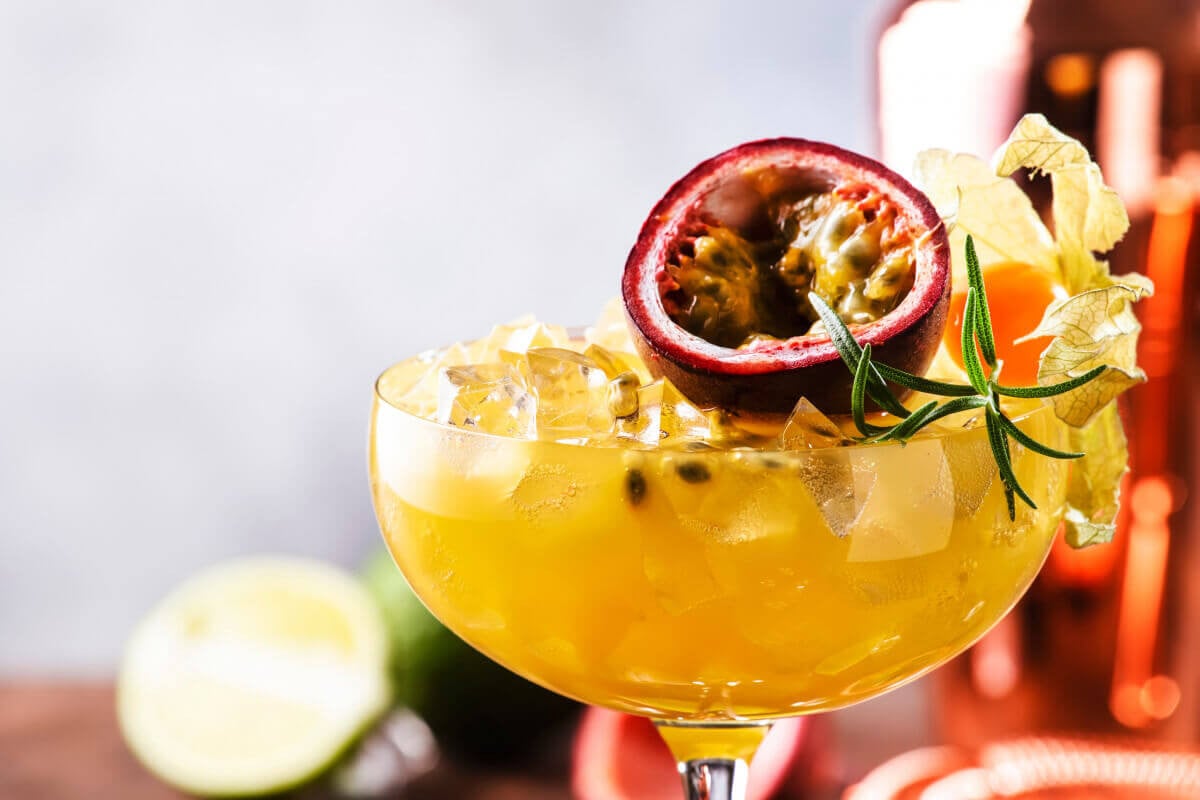 Passionfruit Gin Liqueur Crush