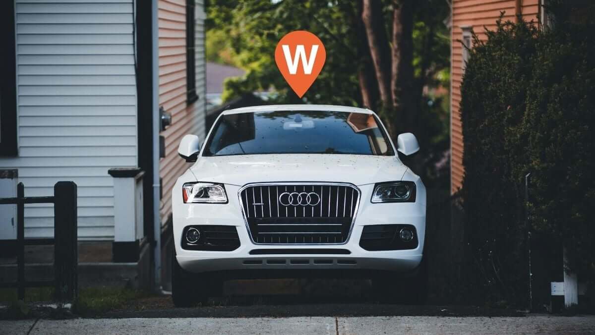 GPS Tracking on personal vehicle parked in driveway signified by wheresafe teardrop over vehicle