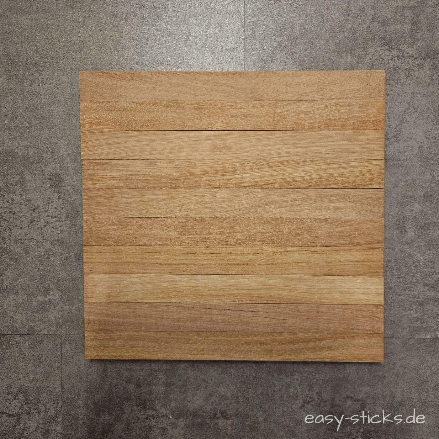 Holzstaebe Platte