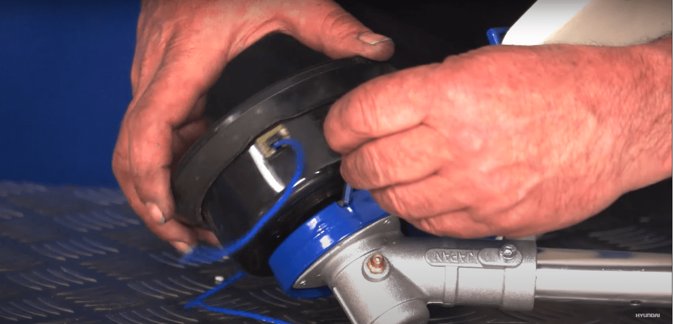 How to Replace the Cord in Your Hyundai Grass Trimmer
