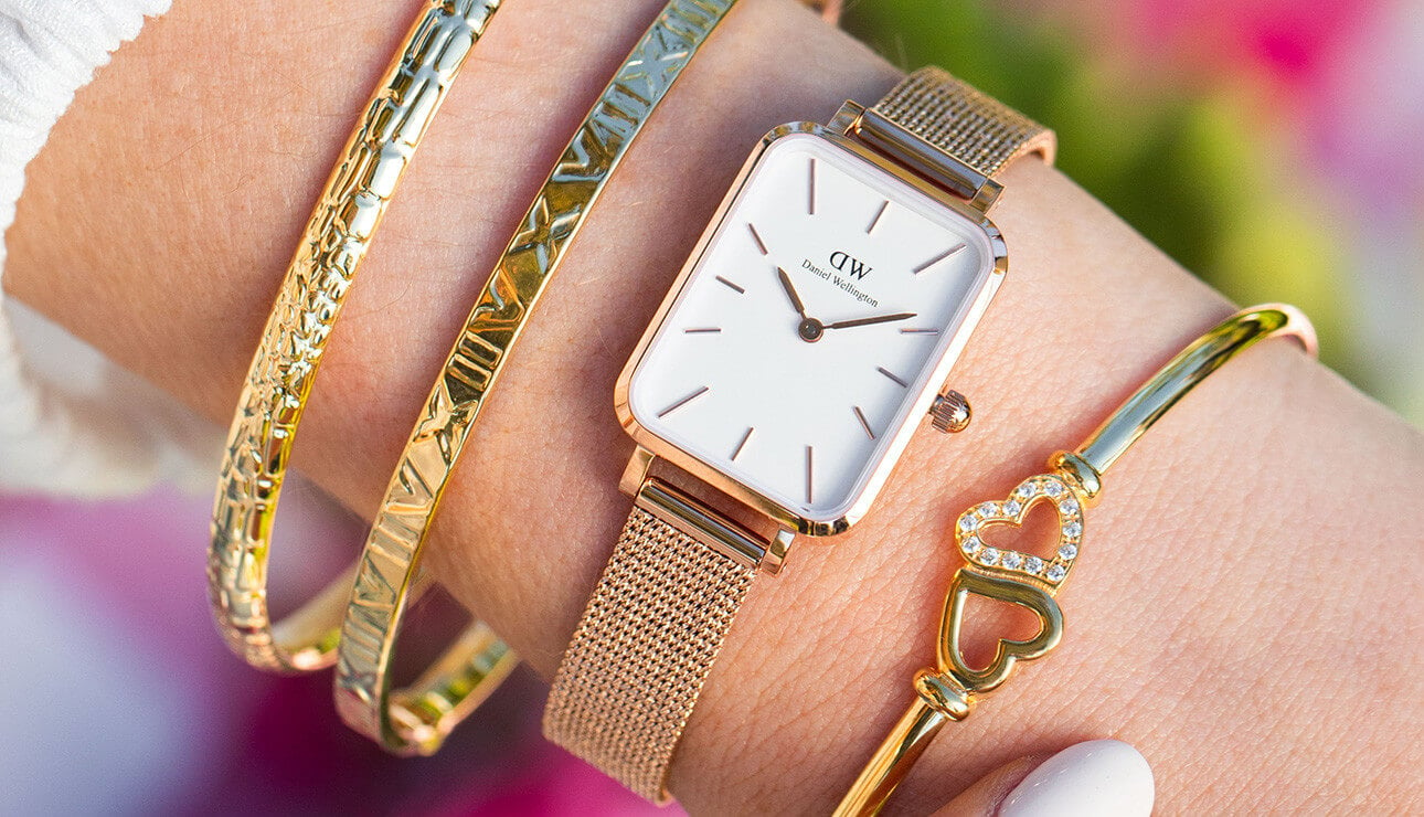 Buy Fashion Luxury Women's Watches Crystal Bracelet Quartz Watch Original  Brand Special Clock Casual Ladies Dress Wristwatch, L green, at Amazon.in