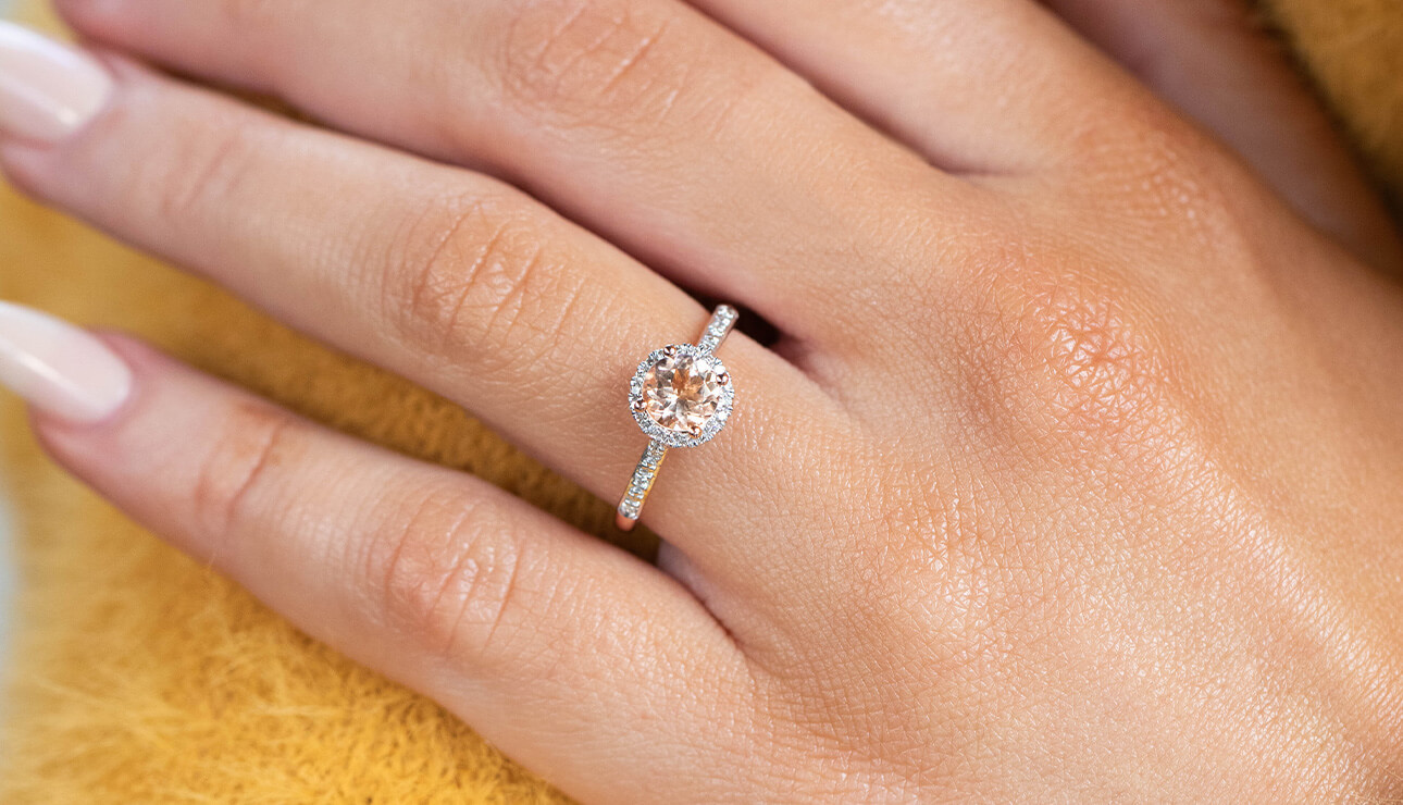 Purchase the High-Quality Round Engagement Rings