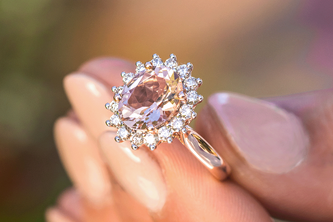 2.3c MORGANITE ENGAGEMENT RING DIAMOND PAVE BAND OVAL CUT ROSE GOLD PINK  CLASSIC