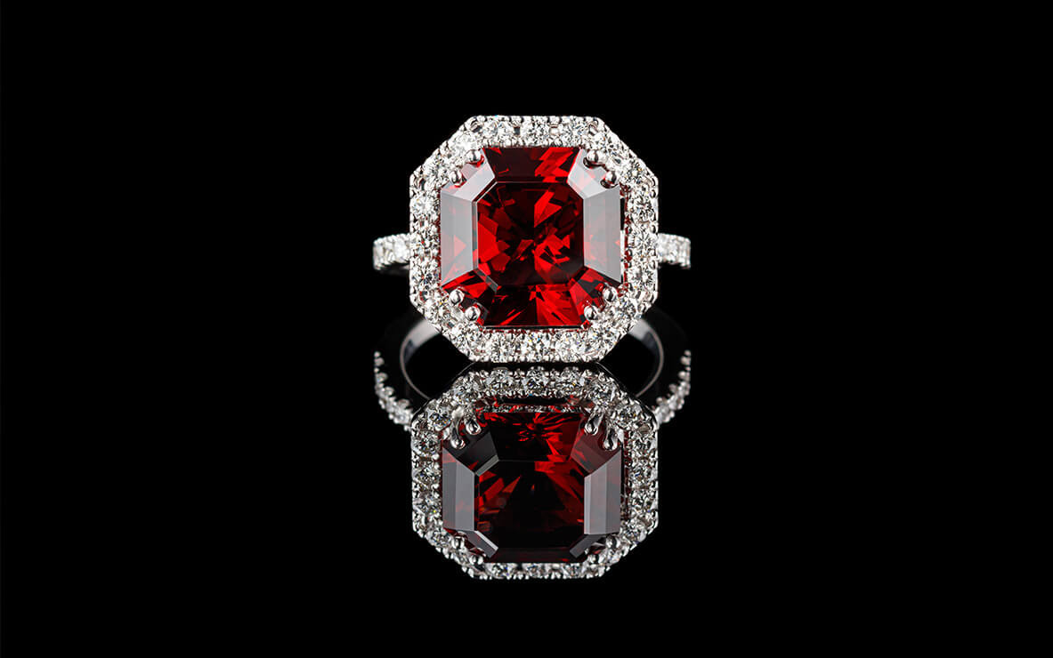 A Roundup of Our Best Garnet Engagement Rings