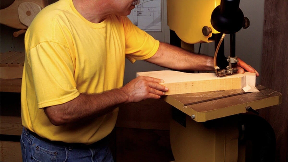 Ensuring Accuracy with Your Bandsaw