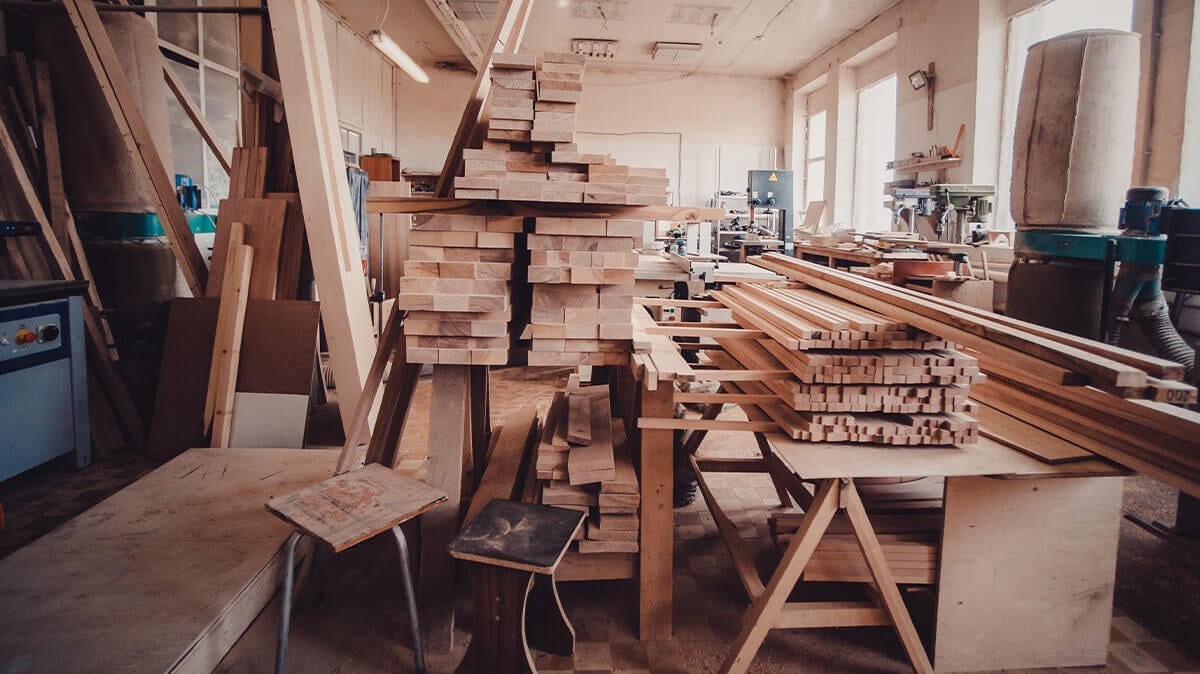 Optimize Your Small Wood Shop Layout