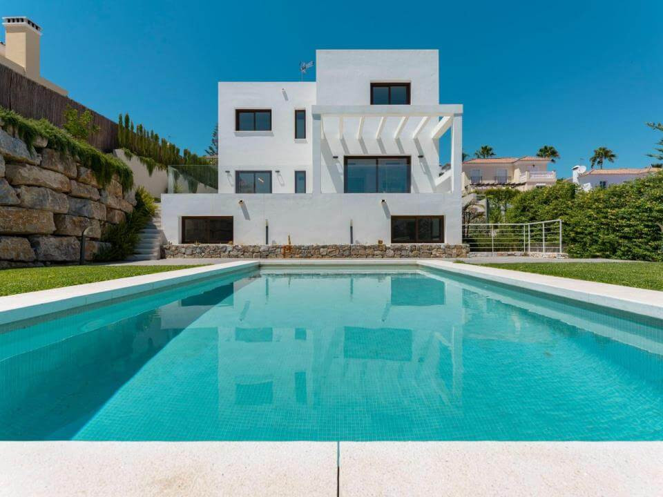 Spanish Inland Property vs Coastal Property - Which Is Better?