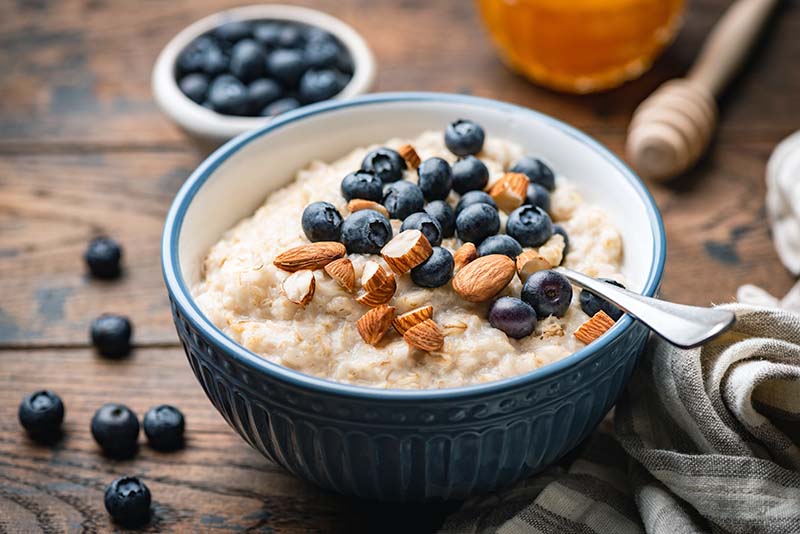 Monika's Molecular Meals: 5-Minute Sweet & Salty Paleo Oatmeal (GF, DF & Vegan)