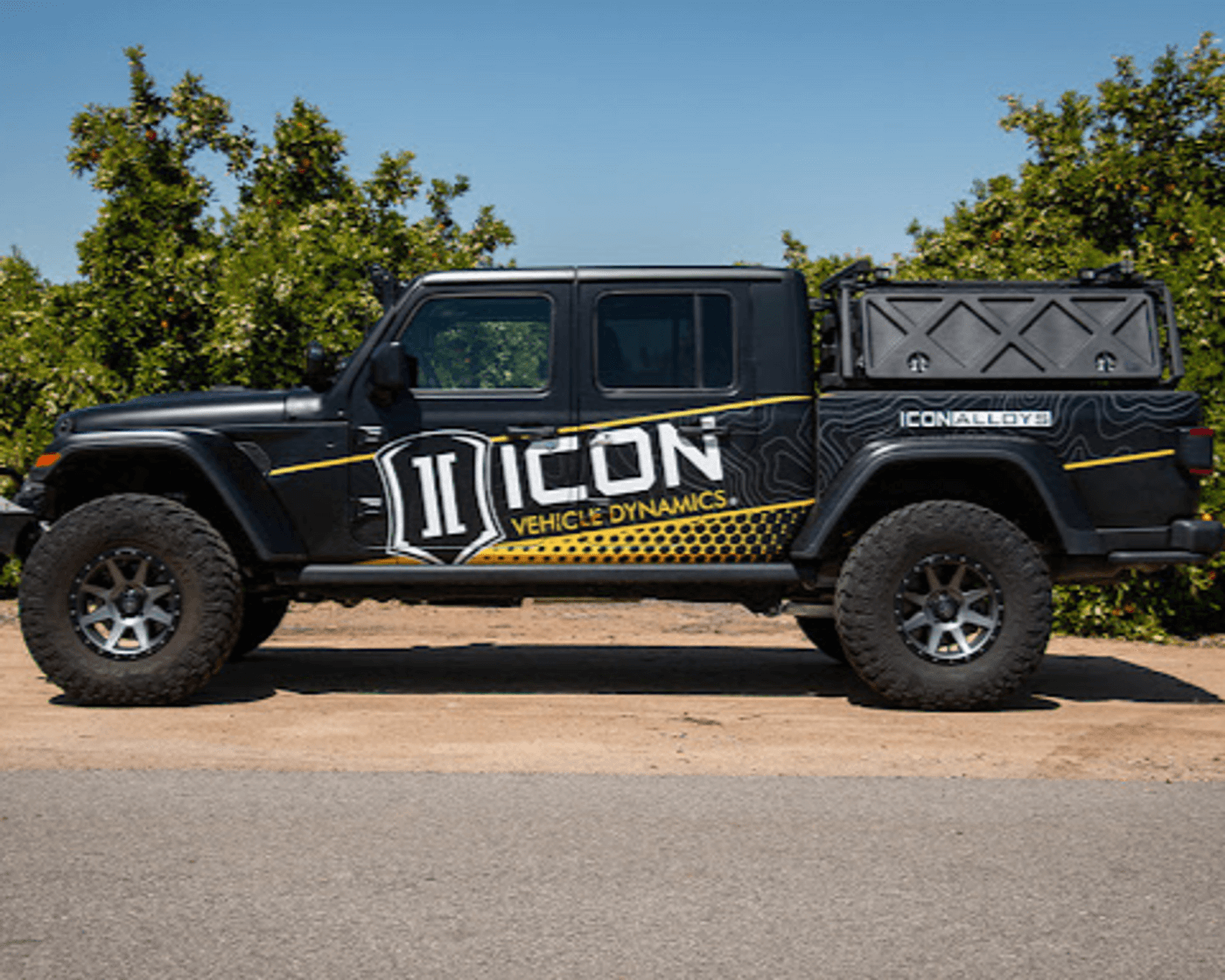 https://dropinblog.net/34253104/files/featured/icon-vehicle-dynamics-jeep-gladiator-with-icon-stage-1-lift-kit-installed__1_.png