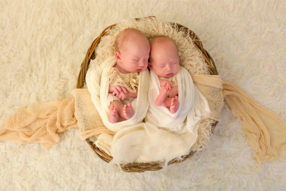 Best Gifts for Newborn Twins That Parents Will Love