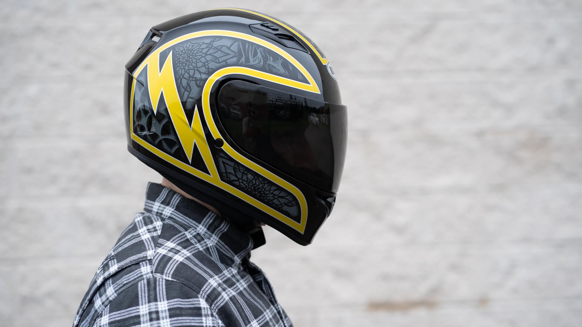 icon airform warden helmet ICON Airform Warden Review: Budget-Friendly Protection or Buyer Beware?   (Full Face Helmet)
