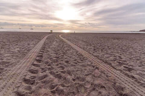 Protect your car from beach debris this summer