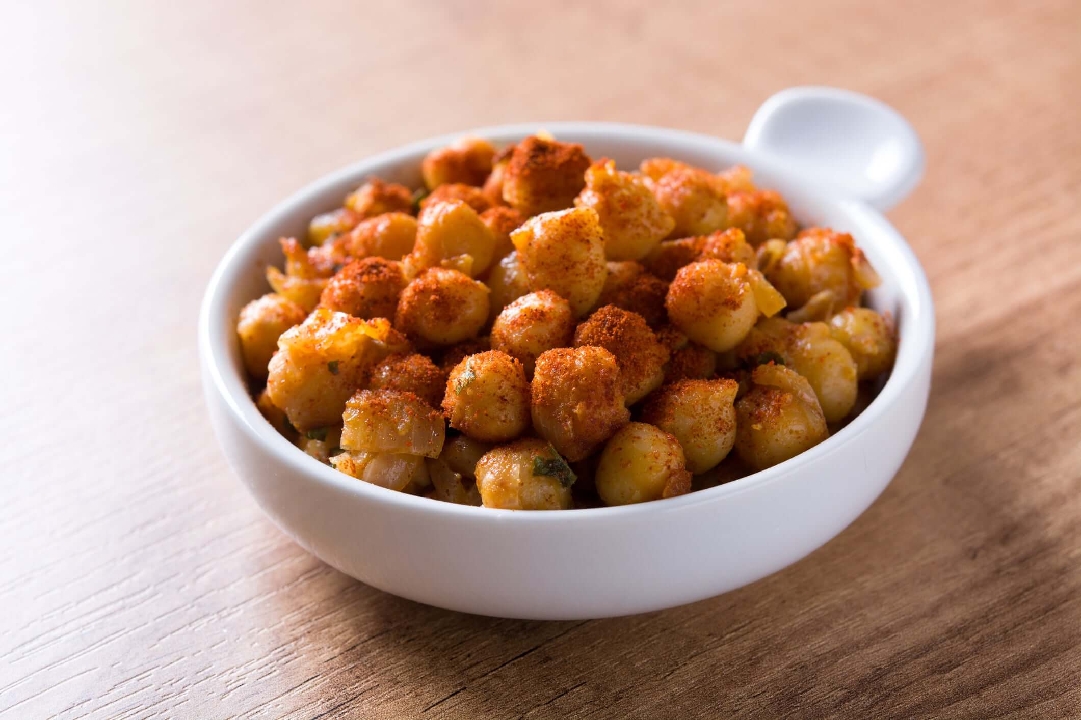 Air Fryer Cajun Chickpeas