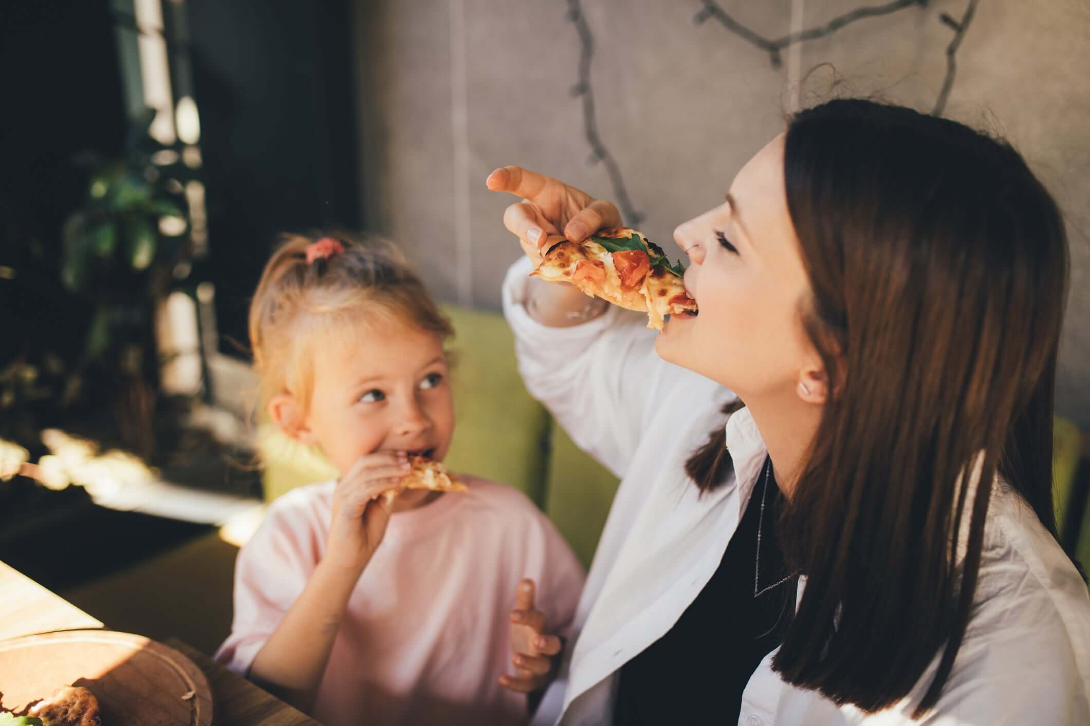 Mom's Secret Weapon: Air Fryer Veggie Tricks for Kid-Approved Meals