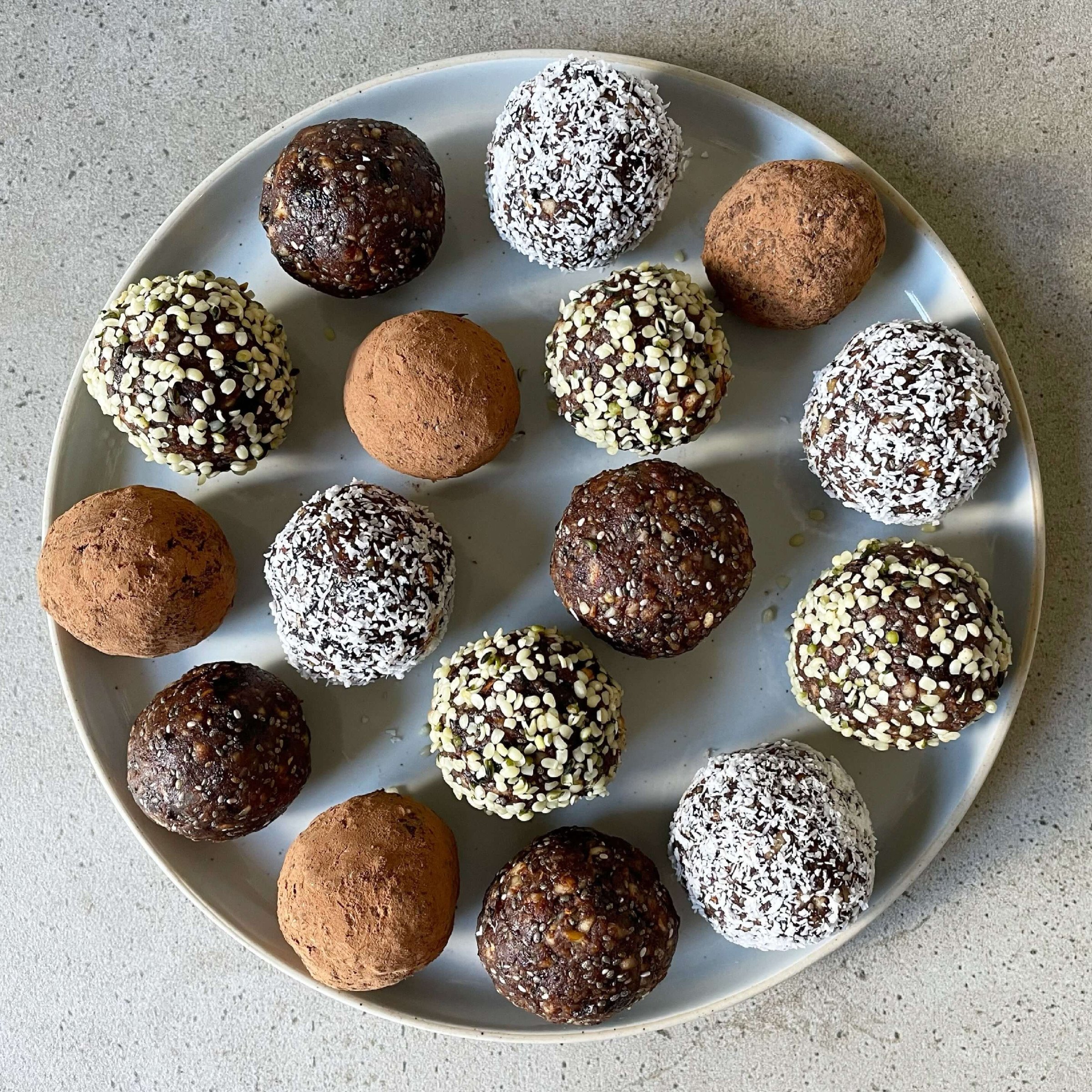 Recipe: Bliss Balls  (V, VG, DF, GF)