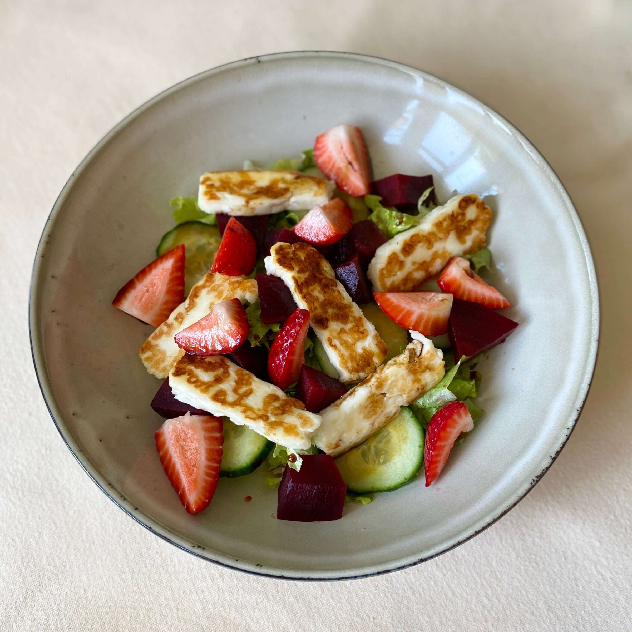 Recipe: Strawberry, Beetroot & Halloumi Salad  (V, VG, DF, GF)