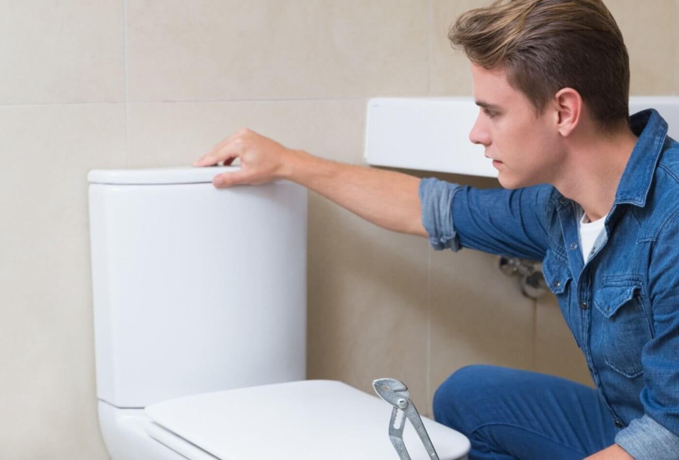 DIY vs Hiring a Professional Plumber in the UK