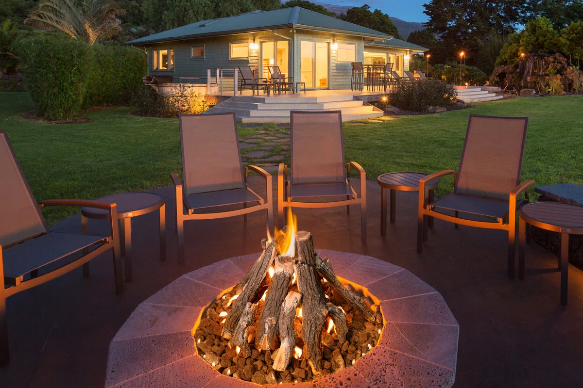 Best Outdoor Fire Pit Logs for Evenings Under the Stars