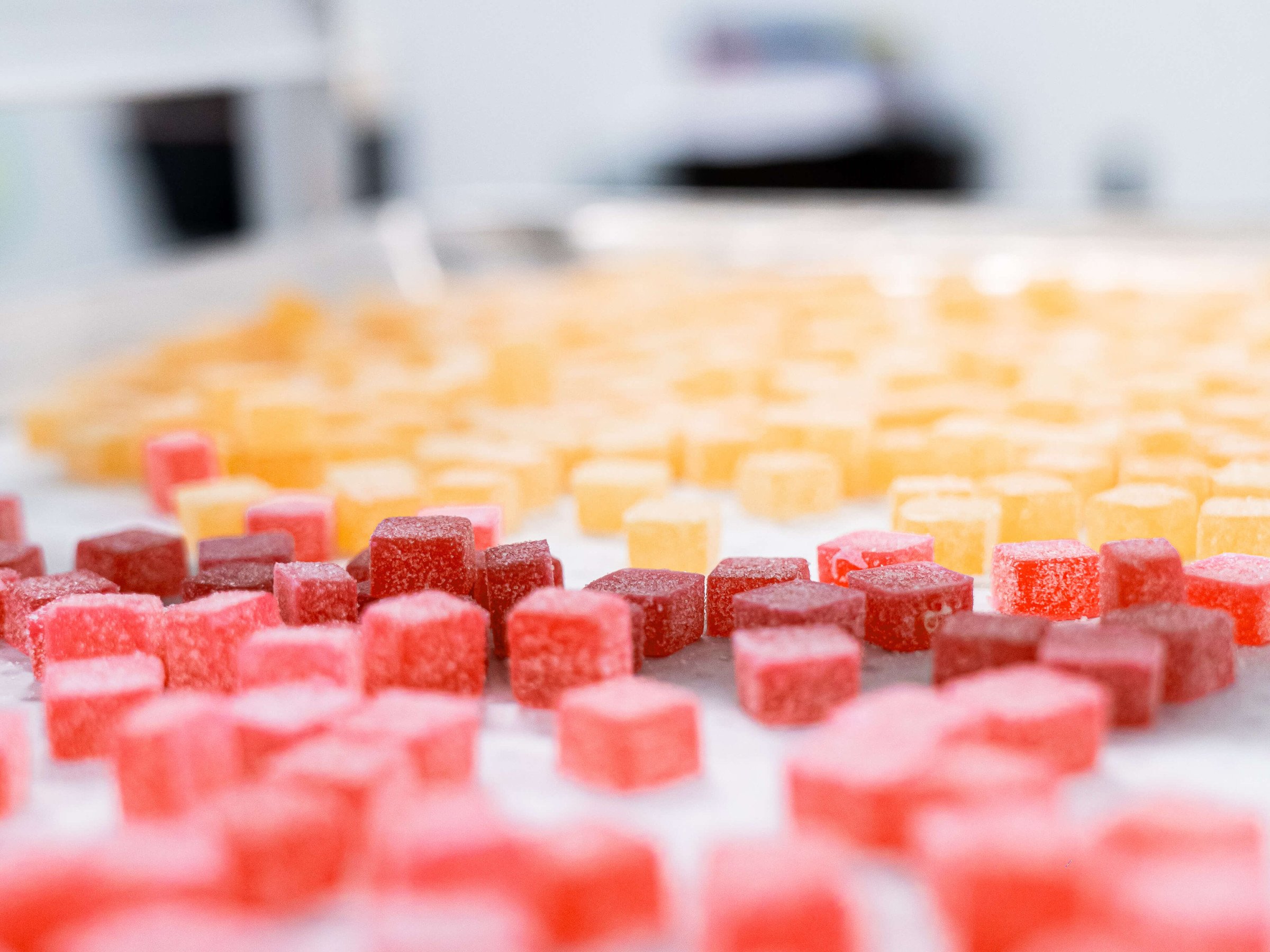 Manufacturing Gummies Made Easy: Comparing Melt-to-Make™ Gummy Bases