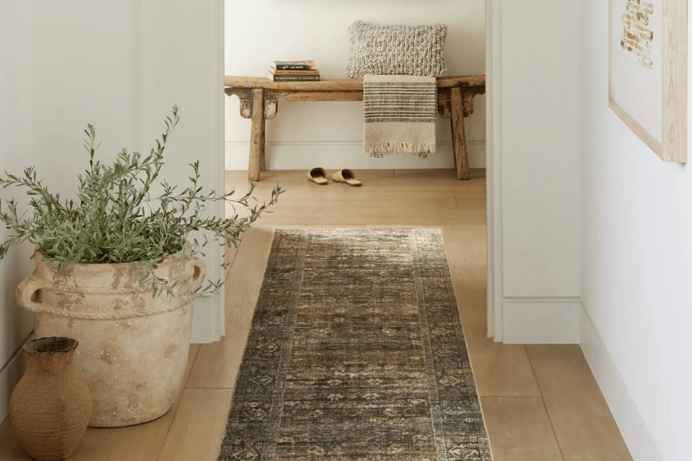 A Buyer's Guide: Selecting The Perfect Area Rug