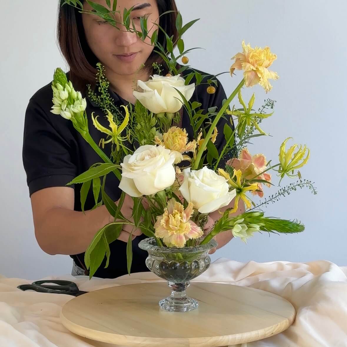 Discovering Ikebana: A Captivating Journey into the Art of Japanese Flower Arrangement