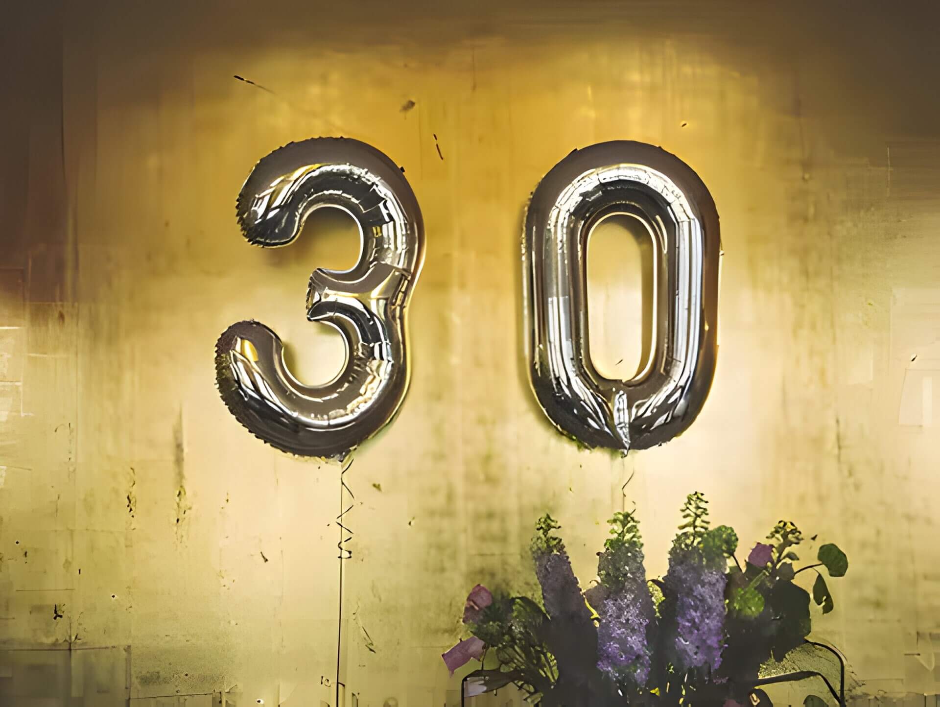 Golden number 3 & 0 balloons