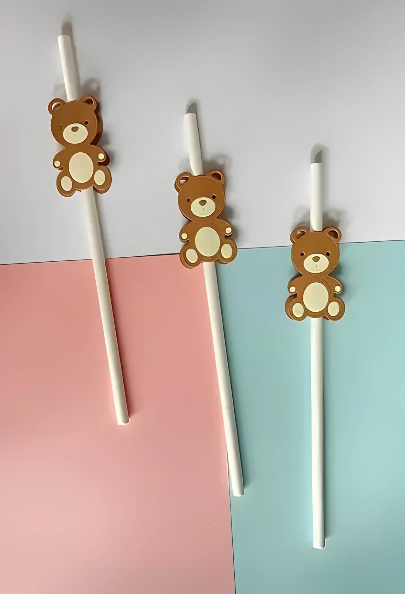 3 Brown teddy bear straws