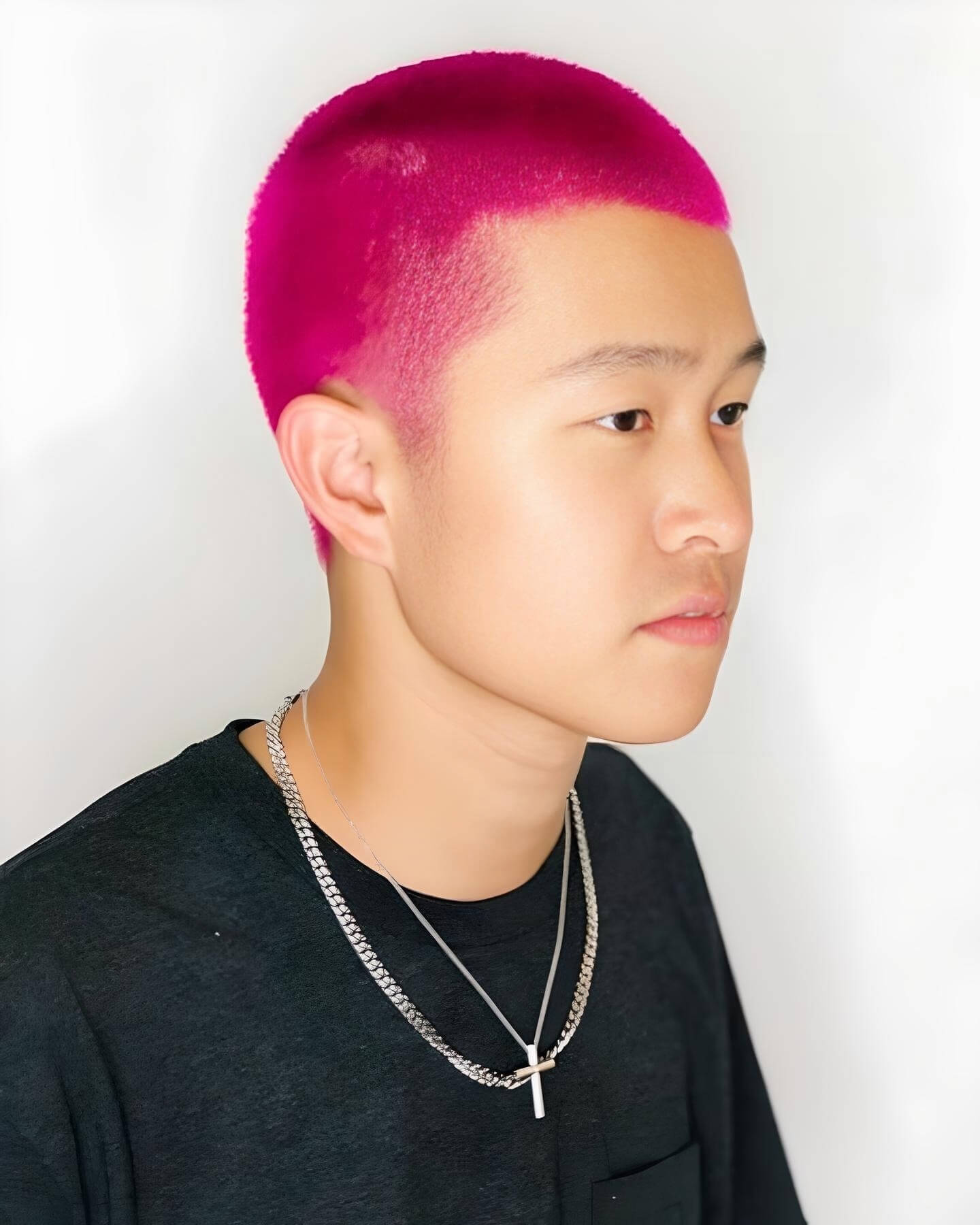 There’s no rule that says you can’t dye buzzed hair.