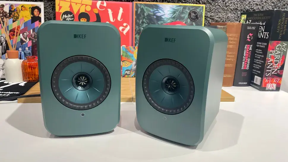 KEF LSX II LT