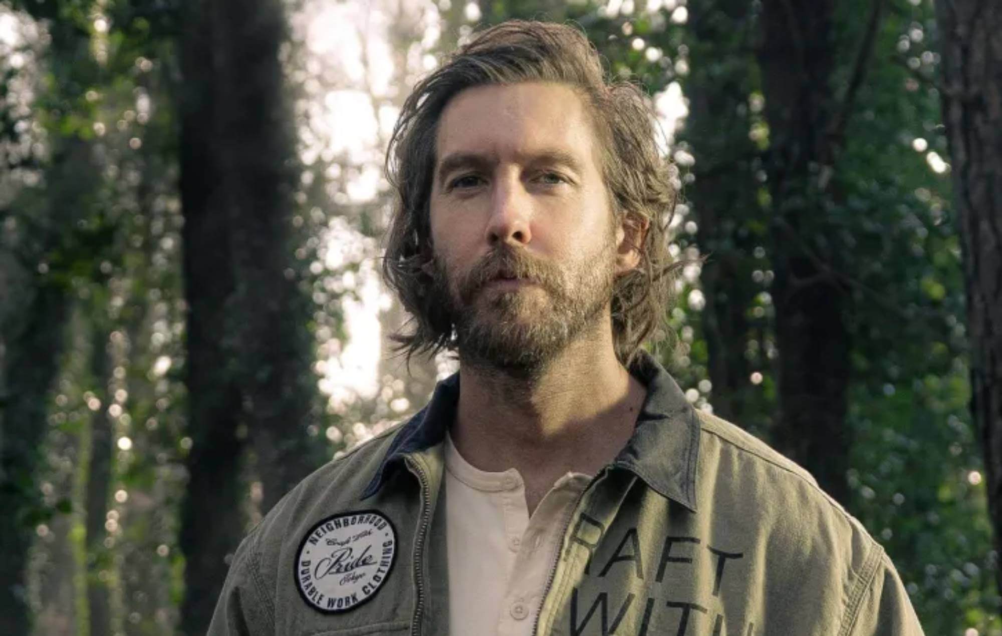 Calvin Harris Unveils New Country Song ‘Smoke The Pain Away’ Featuring His Vocals