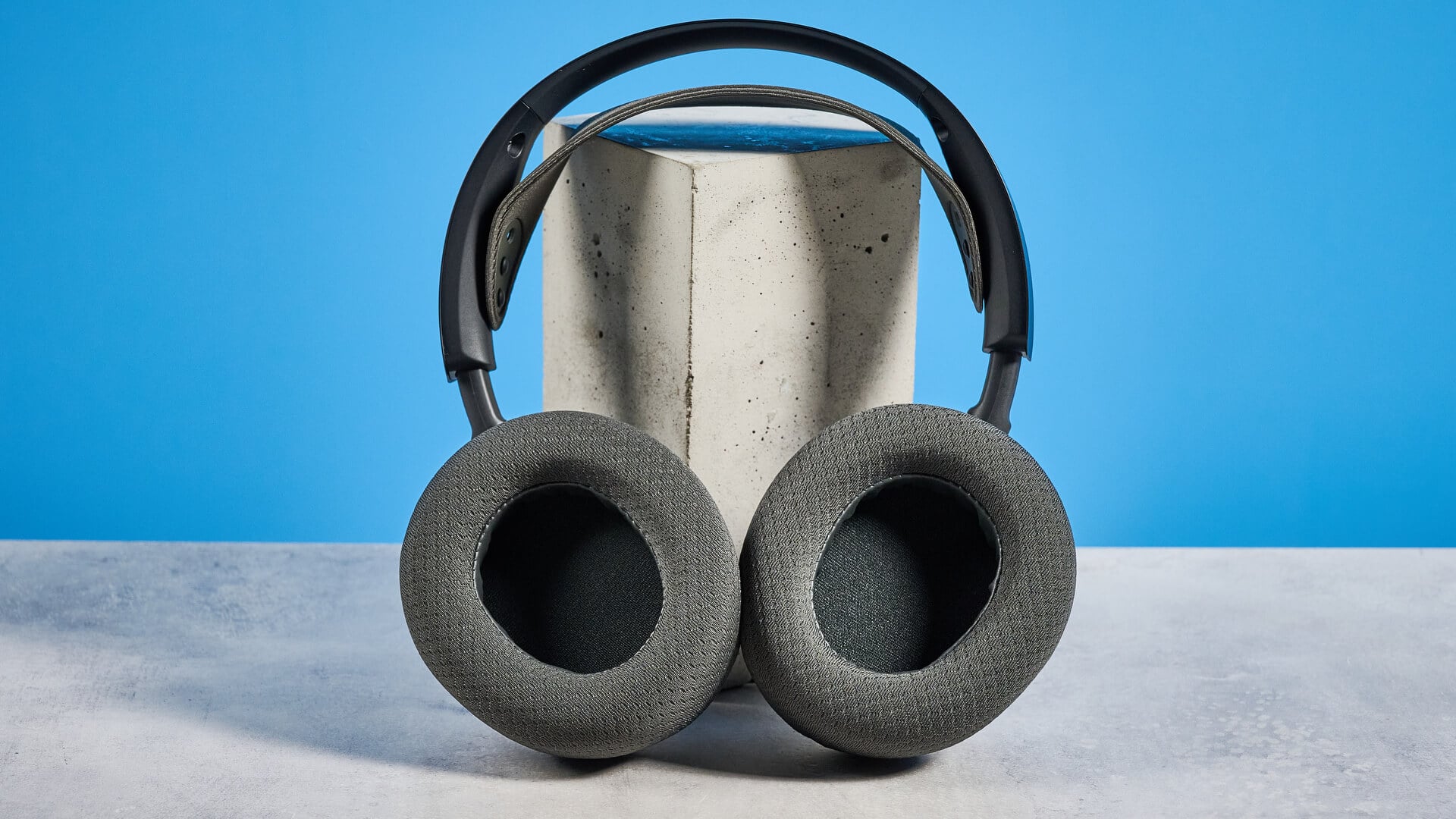 SteelSeries Arctis Nova 7 Gen 2 Review: A Worthy Gaming Headset