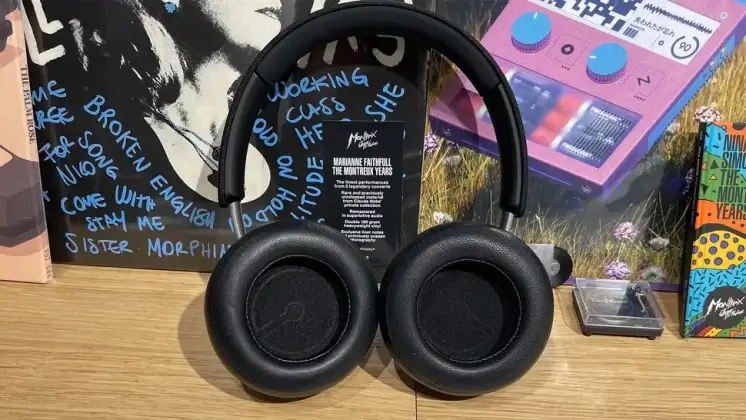 Dali IO-8 Front