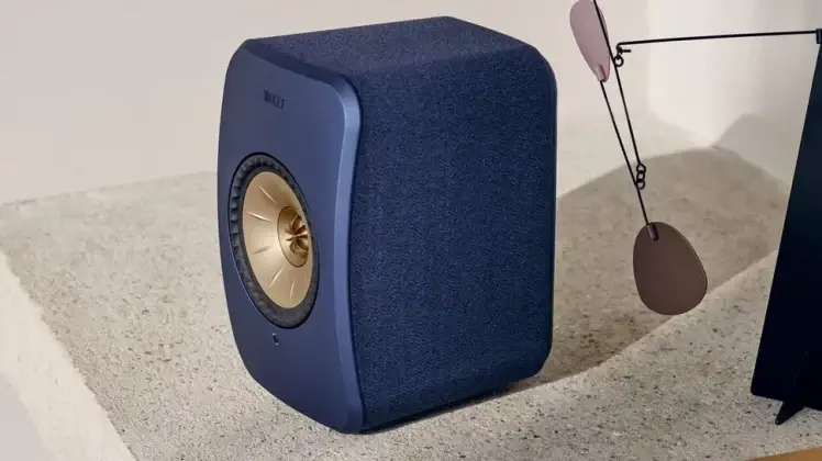 KEF LSX II