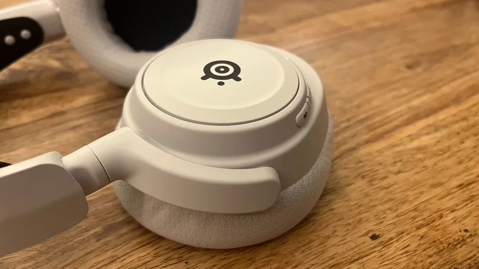 SteelSeries Arctis Nova 7X