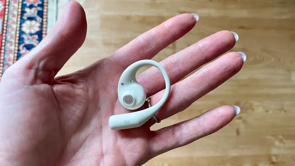 Honor Earbuds Open