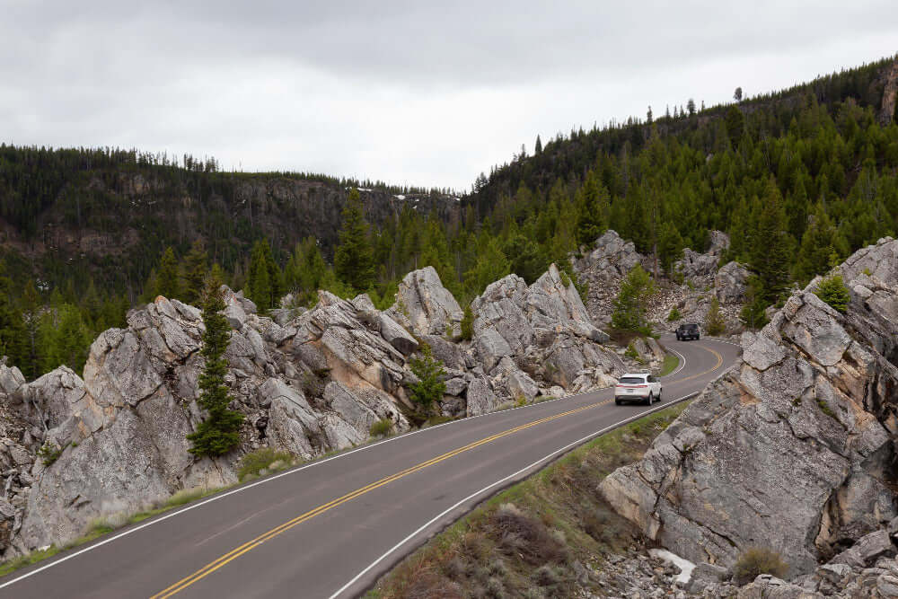 How to Stay Safe While Driving Through Remote Areas on a Road Trip