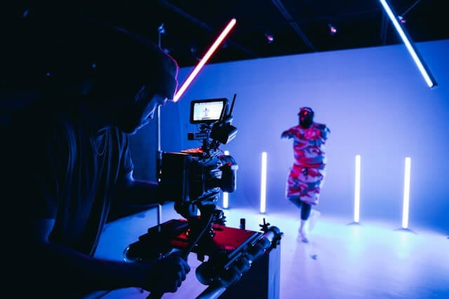 How to Write Music Video Script: A Step-by-Step Guide for Beginners