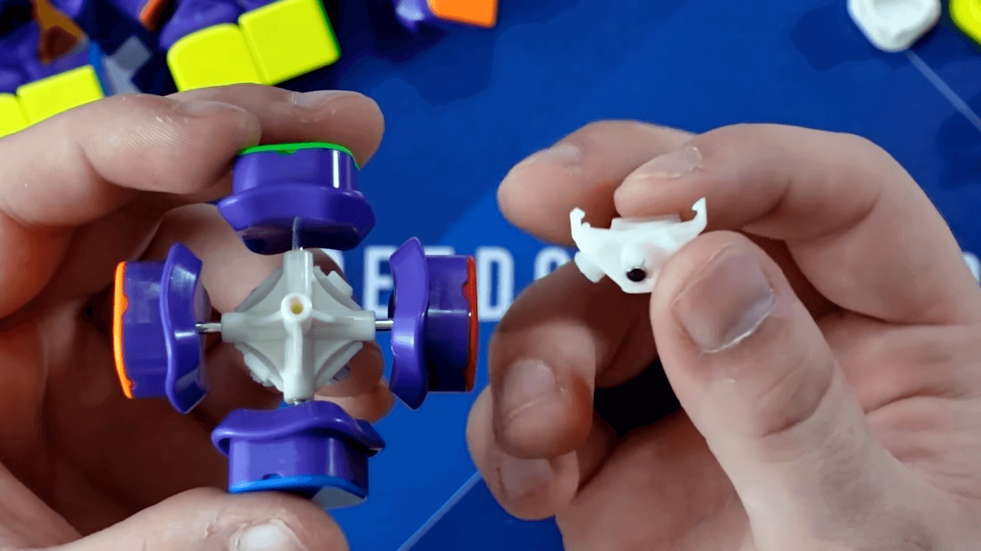 Aligning the second half of center magnets