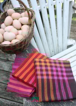 Free pattern from Louet for handwoven tea towels.