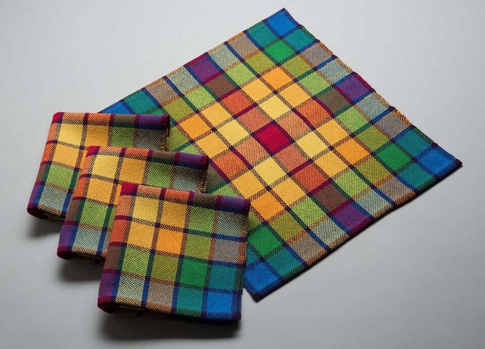 Chasing Rainbows Napkins Kit