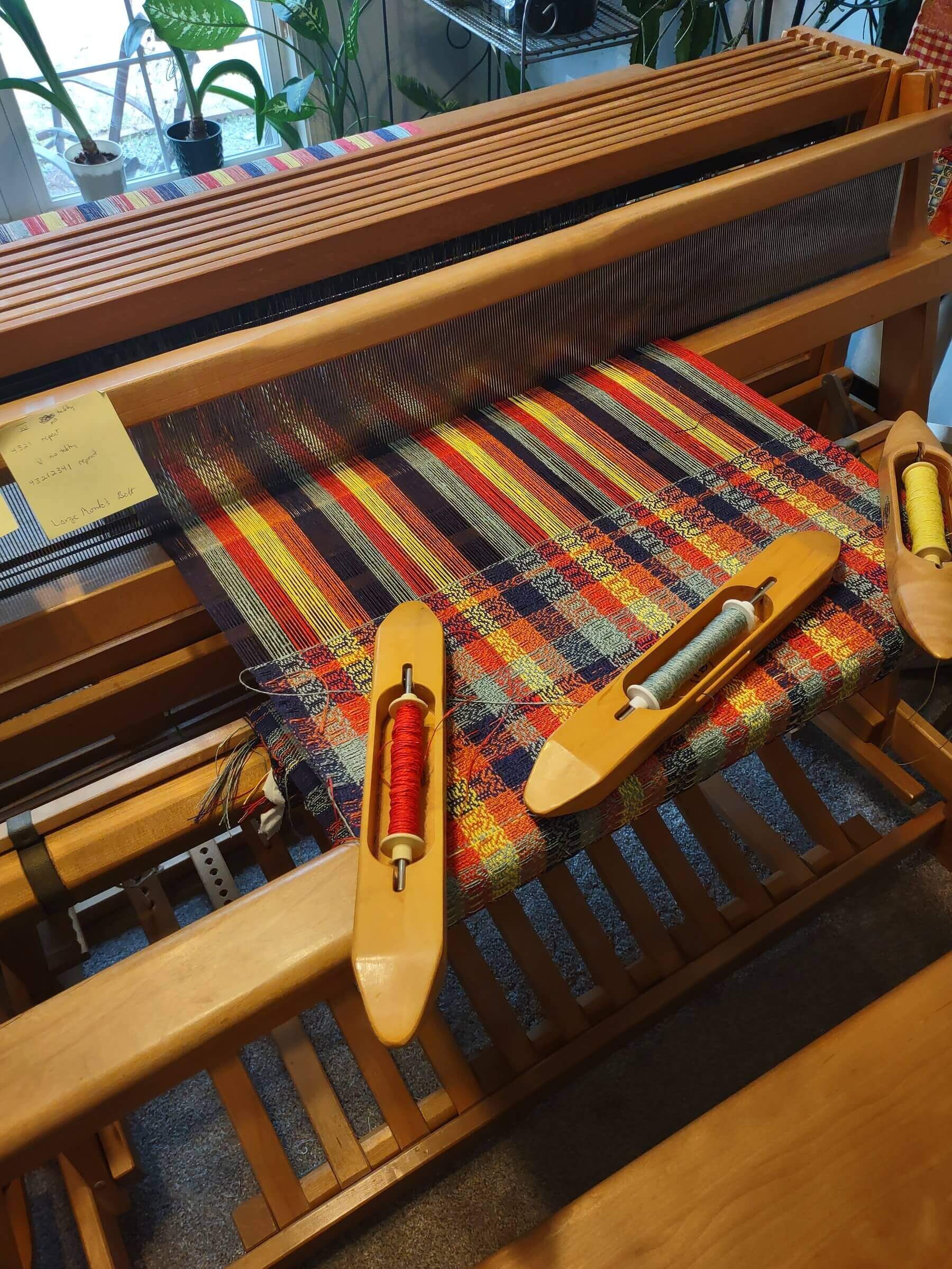 dk-on-loom1.jpg