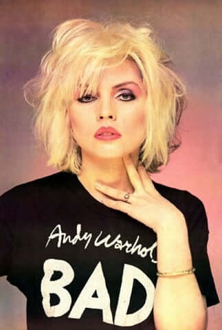 1980s women's graphic tee styling - Debbie Harry in graphic tee