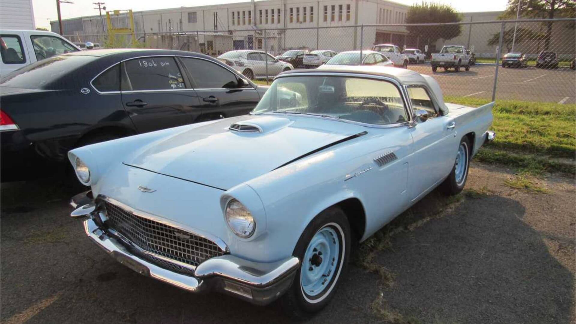 New Jersey Government Auctions - 1957 Thunderbird